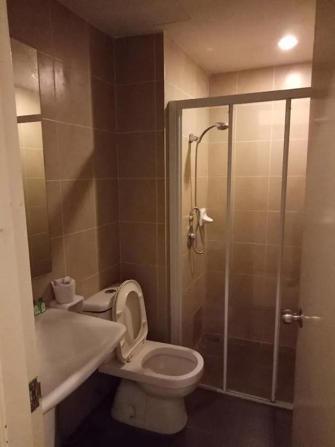 Peaceful Service Suite At Taragon Putri Bintang Kuala Lumpur Apartment