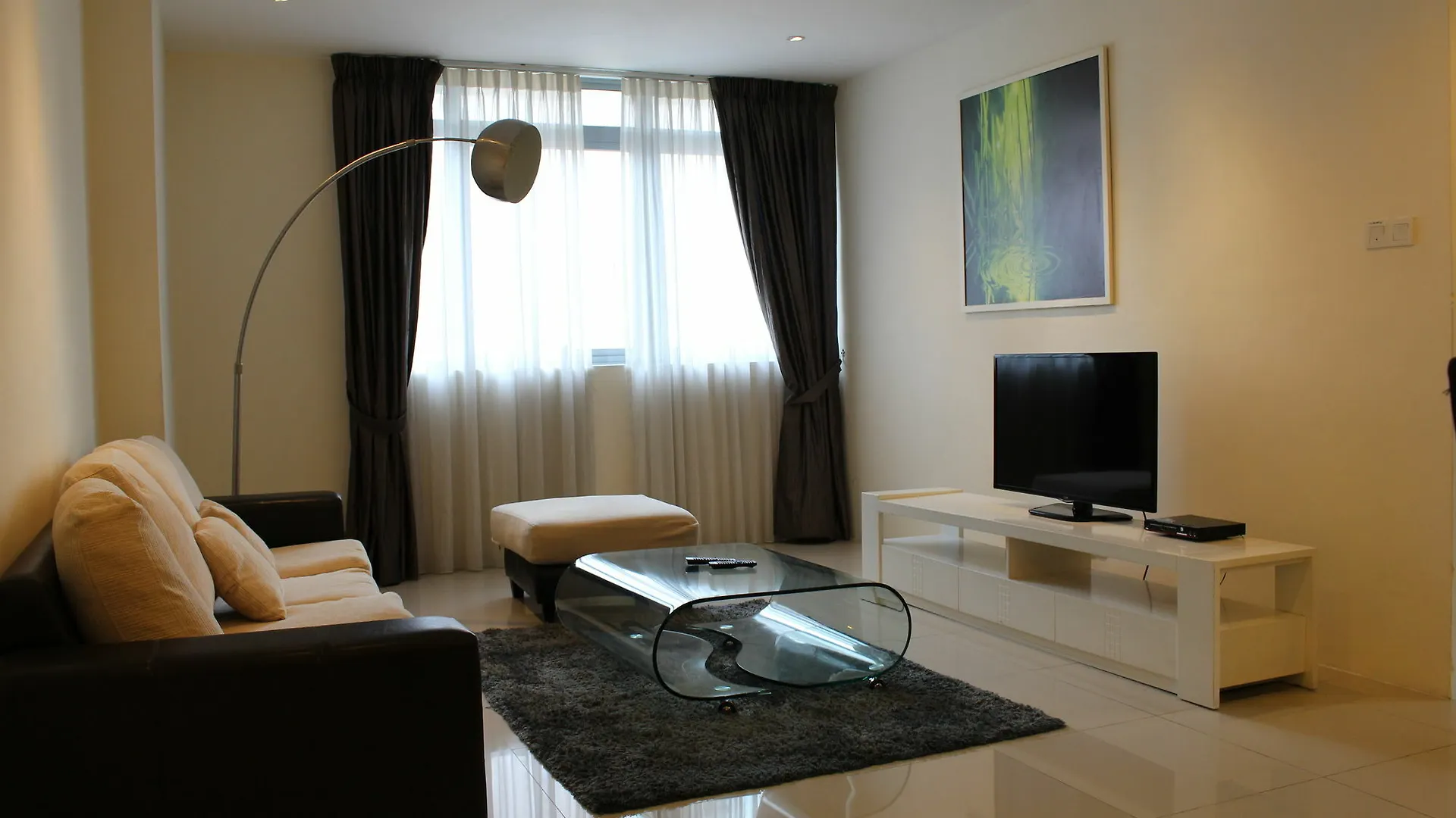 Apartment Peaceful Service Suite At Taragon Putri Bintang Kuala Lumpur